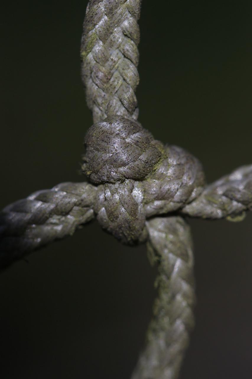Exploring the Meaning Behind Dreaming About Knots