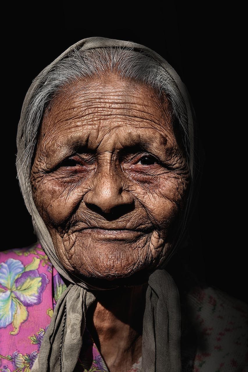 Symbolic Meaning of Dreaming About an Old Woman