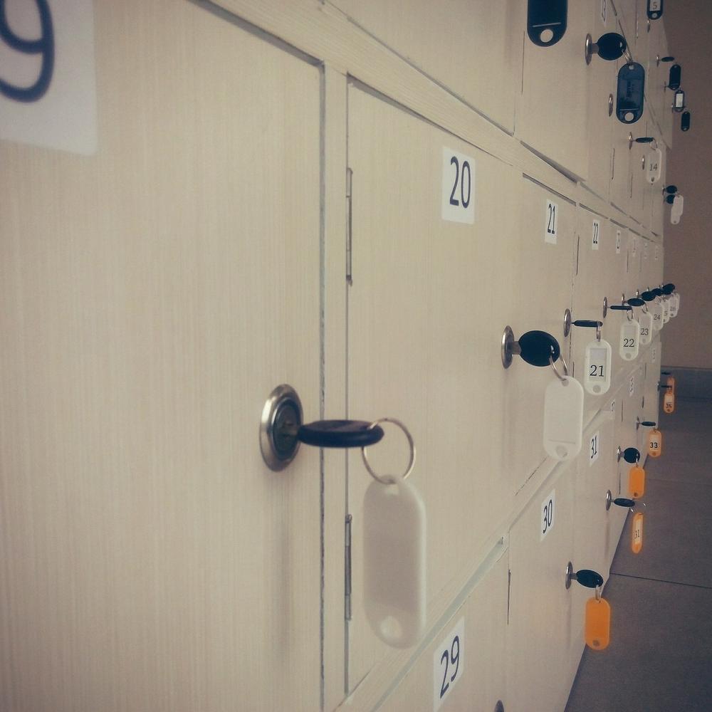 Unlocking the Meaning Behind Dreams About Locked Lockers